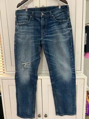 Silver Jeans Co. Eddie Relaxed Tapered Fit Distressed Jeans W36 L30